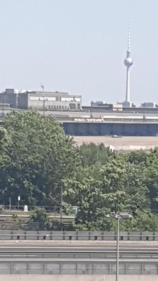 Isas Hostel Berlin Dış mekan fotoğraf