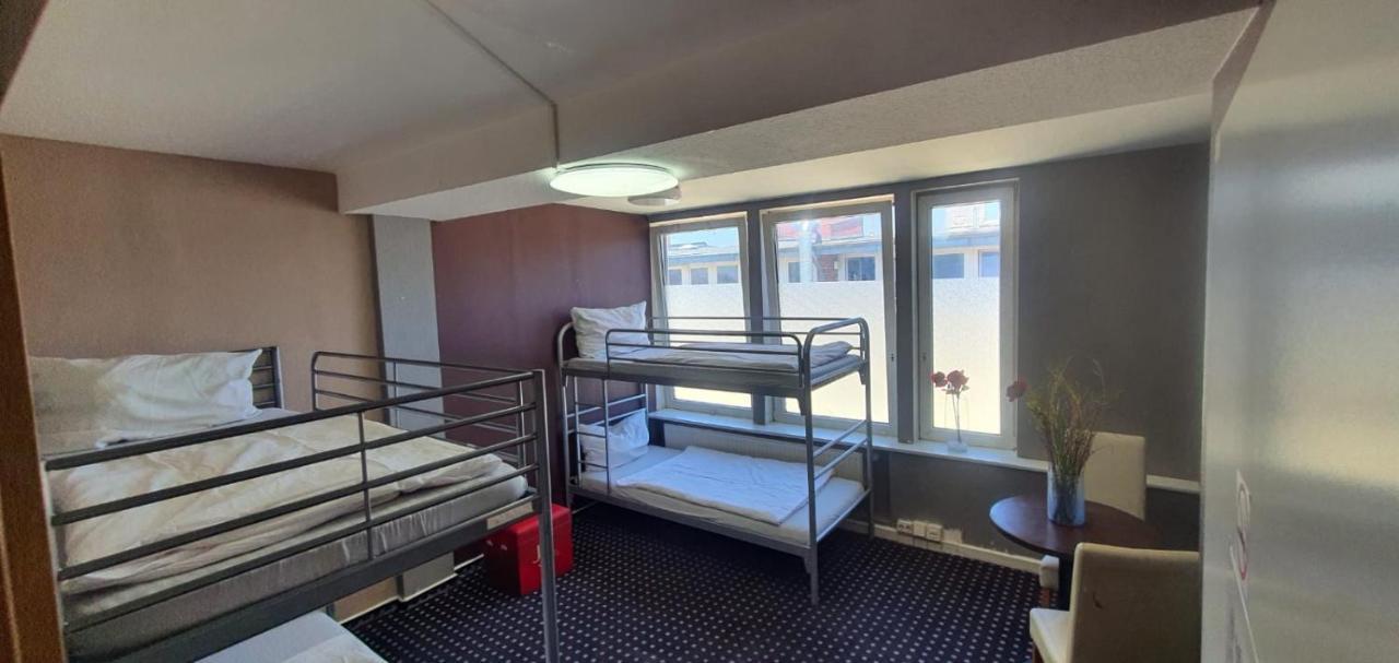 Isas Hostel Berlin Dış mekan fotoğraf