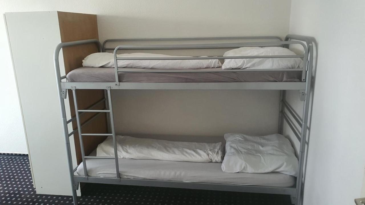 Isas Hostel Berlin Dış mekan fotoğraf