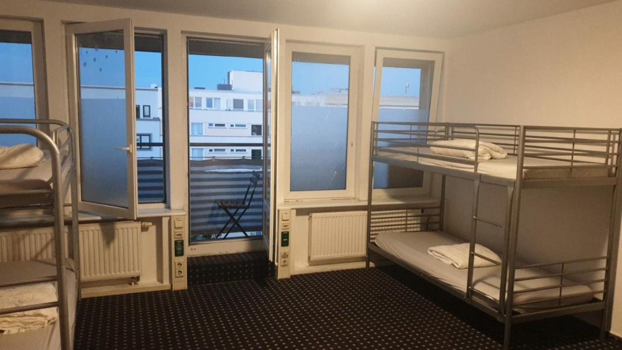 Isas Hostel Berlin Dış mekan fotoğraf
