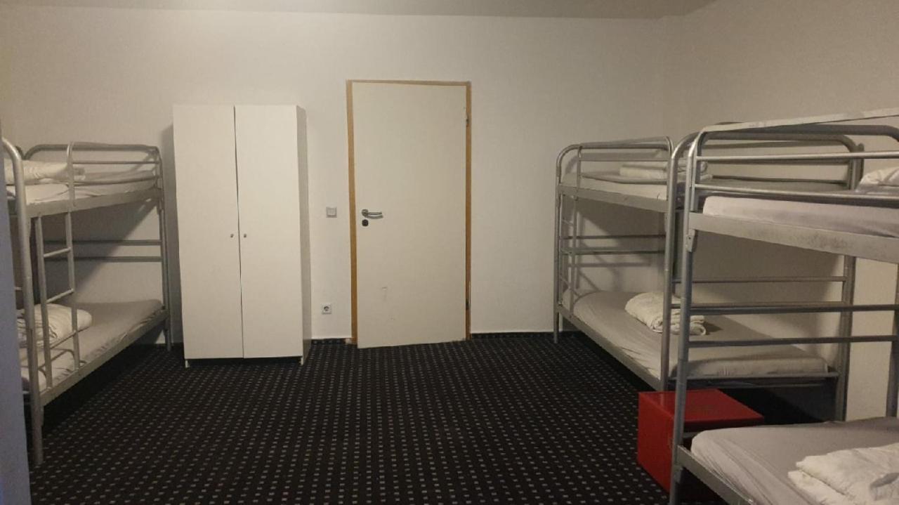Isas Hostel Berlin Dış mekan fotoğraf